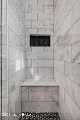 2714 Hillside Terrace, Louisville, KY 40206