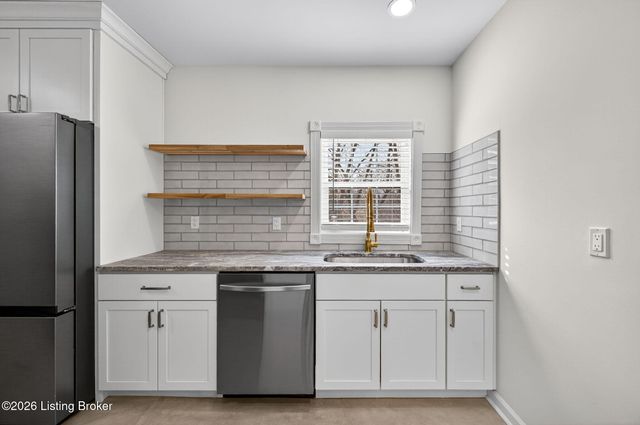 2714 Hillside Terrace, Louisville, KY 40206