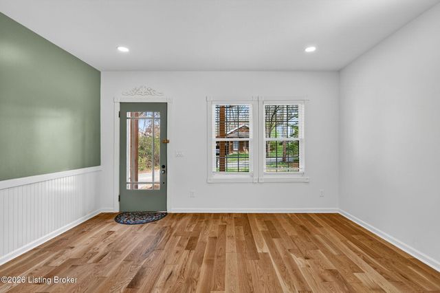 2714 Hillside Terrace, Louisville, KY 40206