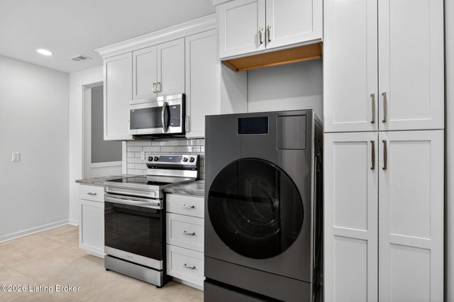 2714 Hillside Terrace, Louisville, KY 40206