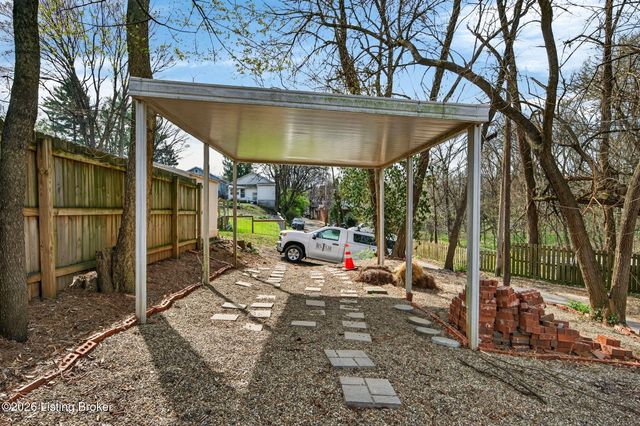 2714 Hillside Terrace, Louisville, KY 40206