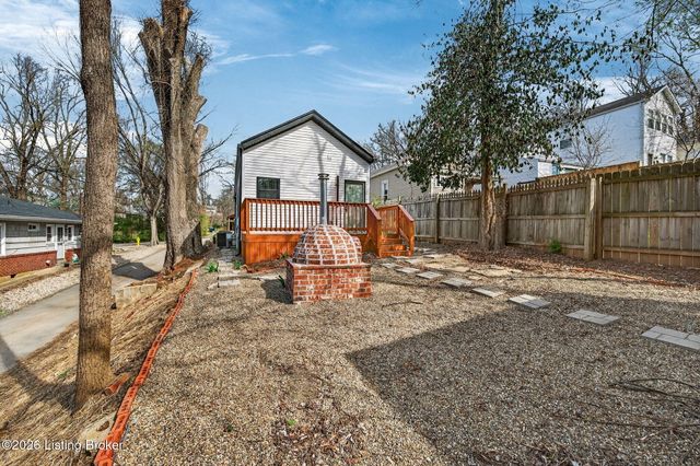 2714 Hillside Terrace, Louisville, KY 40206