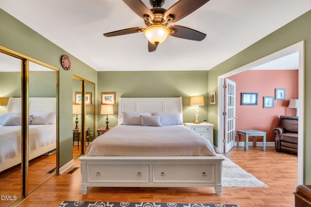 391 Summerwalk Circle, Chapel Hill, NC 27517