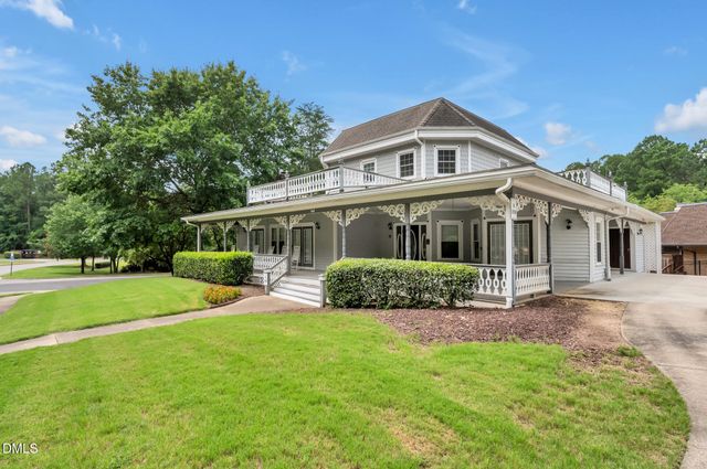391 Summerwalk Circle, Chapel Hill, NC 27517