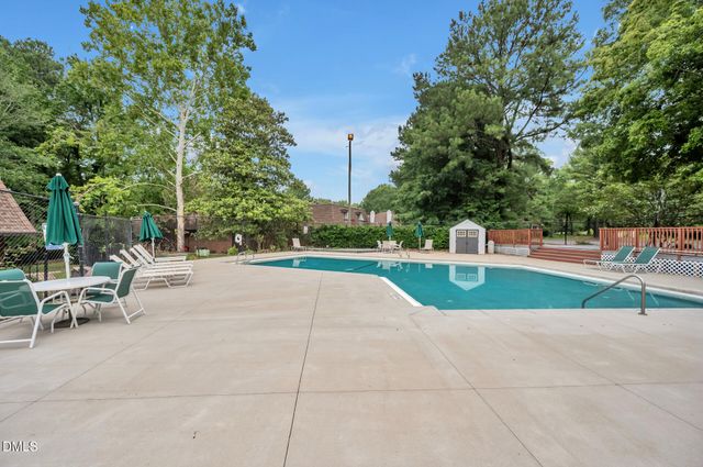 391 Summerwalk Circle, Chapel Hill, NC 27517