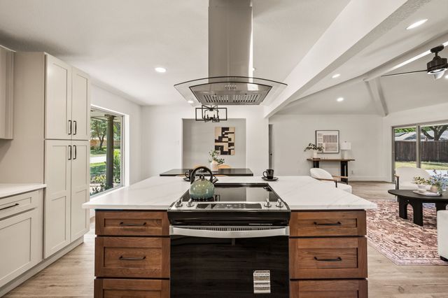 2405 Glenbrook Meadows Drive, Garland, TX 75040