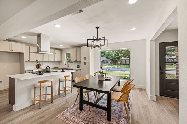 2405 Glenbrook Meadows Drive, Garland, TX 75040