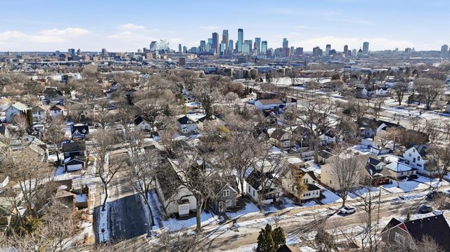 722 Newton Avenue N, Minneapolis, MN 55411