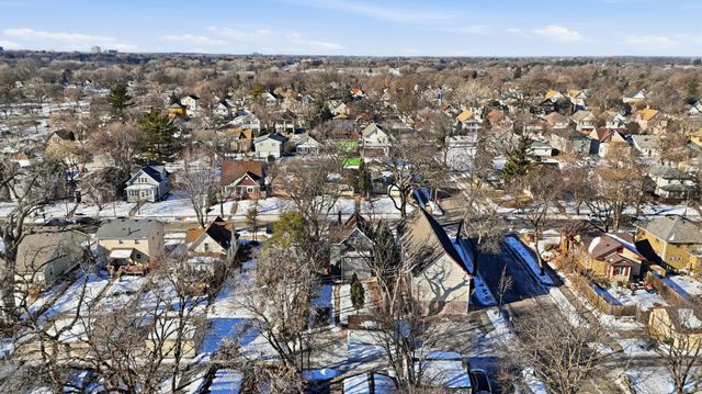 722 Newton Avenue N, Minneapolis, MN 55411