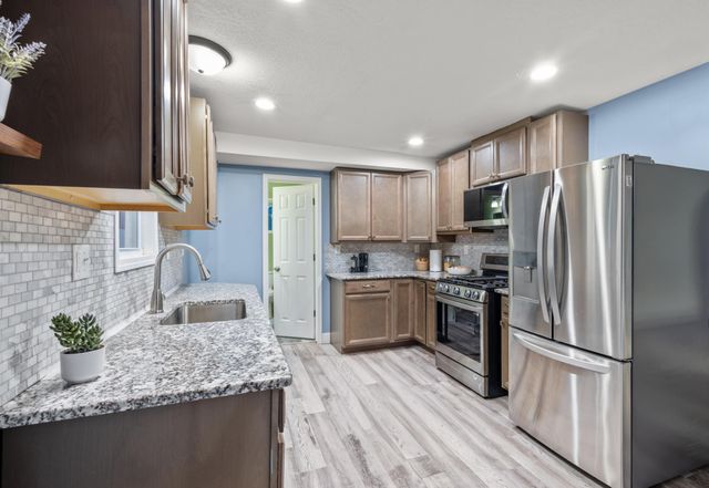 722 Newton Avenue N, Minneapolis, MN 55411