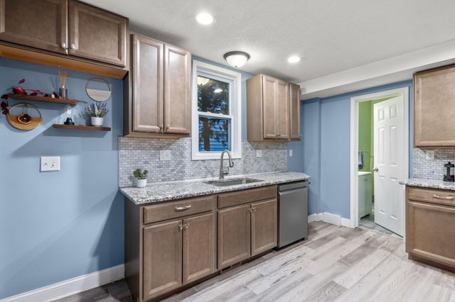 722 Newton Avenue N, Minneapolis, MN 55411