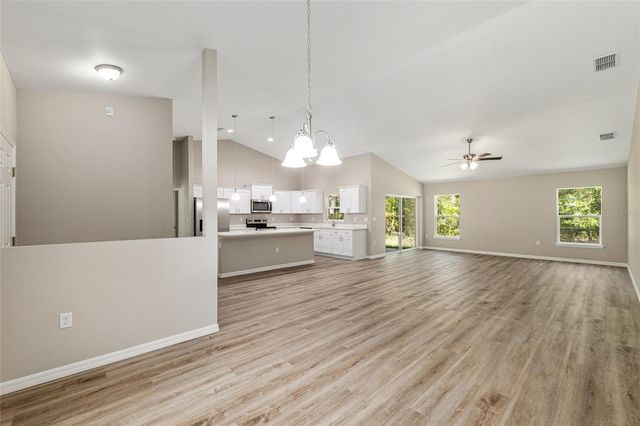 13195 SW 87TH STREET, Dunnellon, FL 34432