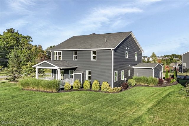 10700 Whitewing Way, Columbia Station, OH 44028