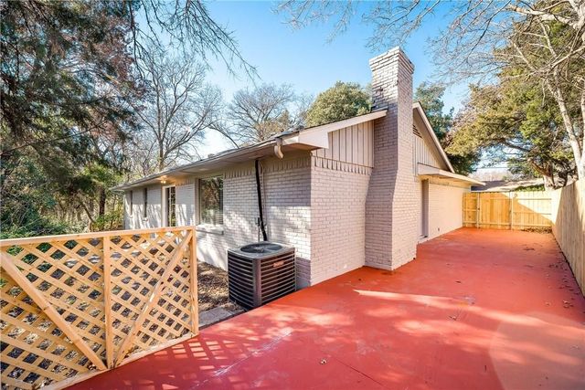 1622 Whitedove Drive, Dallas, TX 75224