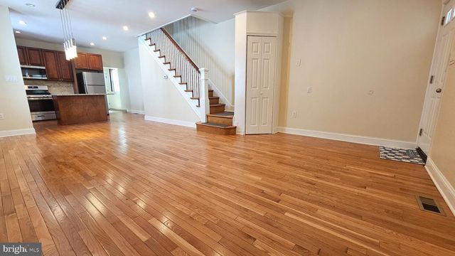 130 ROCKLAND AVE, Bala Cynwyd, PA 19004