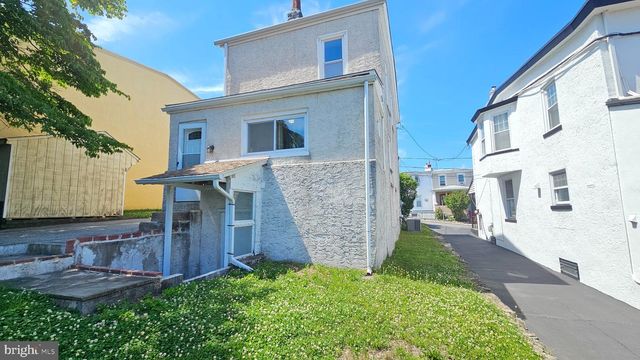 130 ROCKLAND AVE, Bala Cynwyd, PA 19004