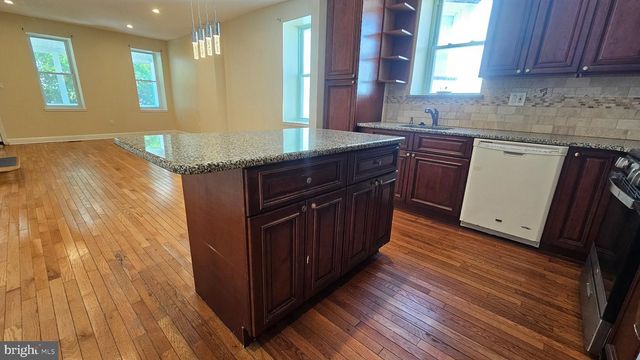 130 ROCKLAND AVE, Bala Cynwyd, PA 19004