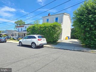 130 ROCKLAND AVE, Bala Cynwyd, PA 19004
