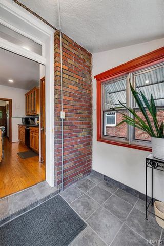 3854 Loughborough Avenue, St Louis, MO 63116
