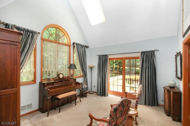 7 Janice Dr, Mount Olive Twp., NJ 07840