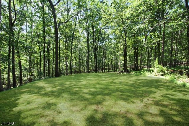 7 Janice Dr, Mount Olive Twp., NJ 07840
