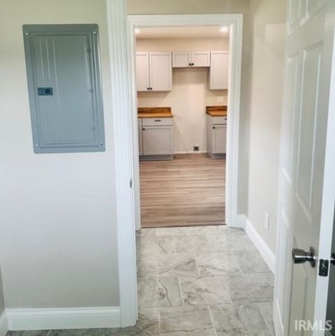 1823 5th Street, Bedford, IN 47421