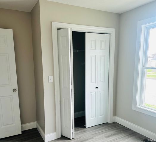 1823 5th Street, Bedford, IN 47421