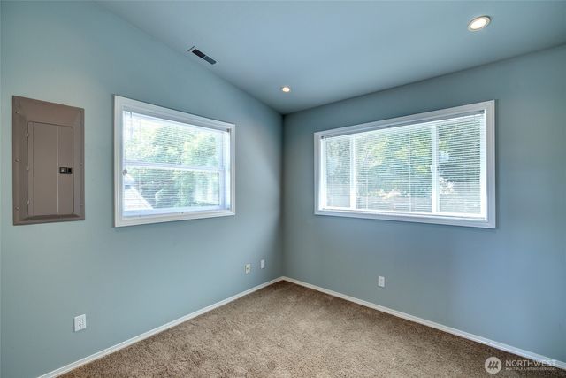 9942 Rainier Avenue S, Seattle, WA 98118