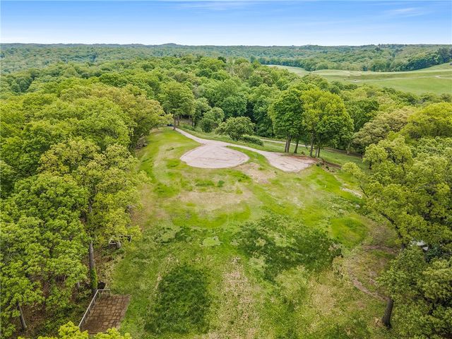 22-24 Lanes End, Sewickley Heights, PA 15143