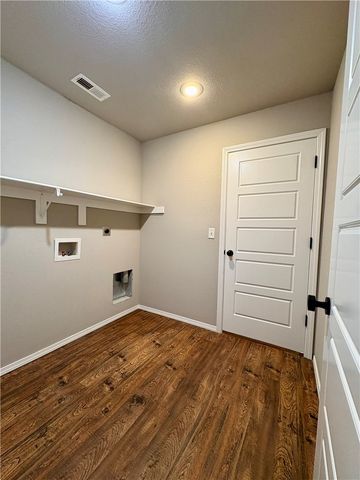 177 Western Heights Circle, Centerton, AR 72719