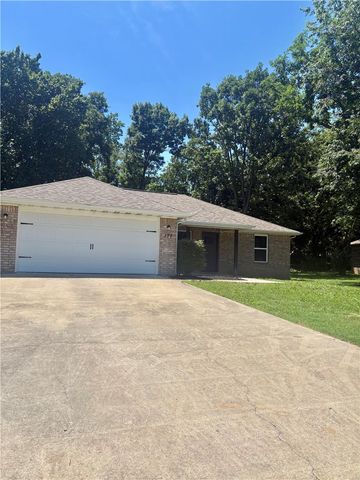 177 Western Heights Circle, Centerton, AR 72719