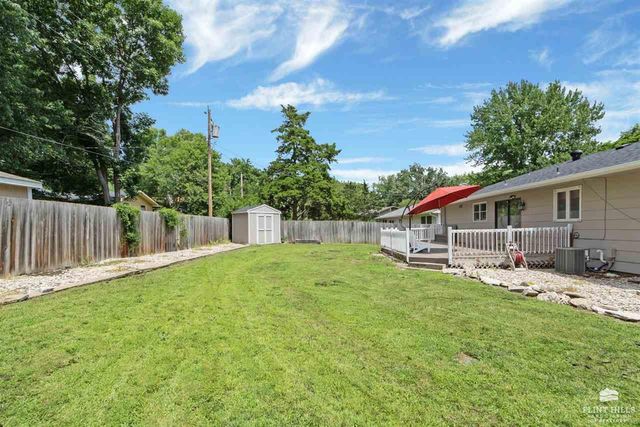 2129 Tamarron Terrace, Manhattan, KS 66502