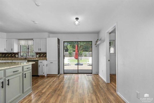 2129 Tamarron Terrace, Manhattan, KS 66502