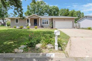 2129 Tamarron Terrace, Manhattan, KS 66502
