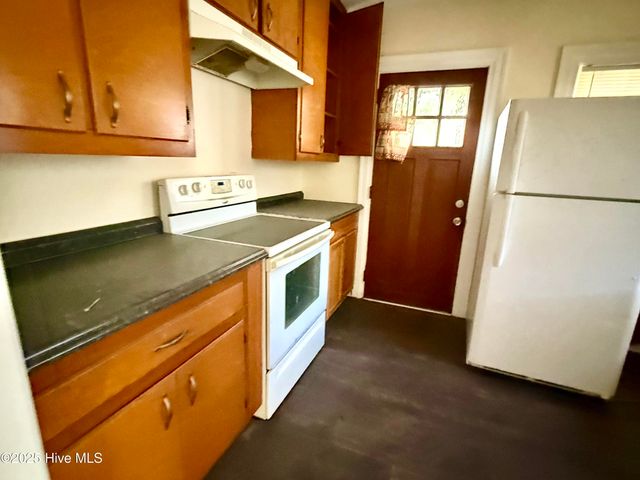 821 S Pine Street, Rocky Mount, NC 27803