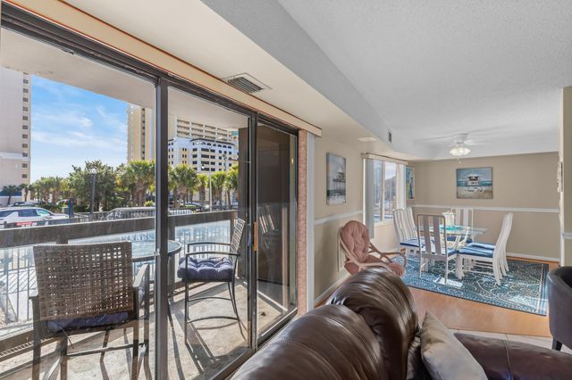 400 20th Ave N Apt 101, Myrtle Beach, SC 29577