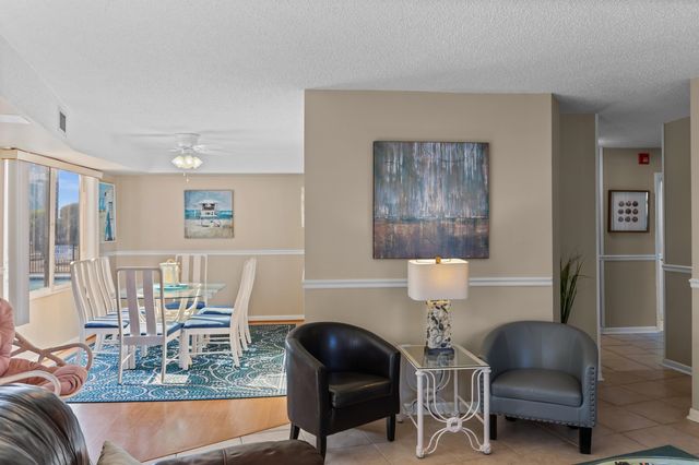 400 20th Ave N Apt 101, Myrtle Beach, SC 29577