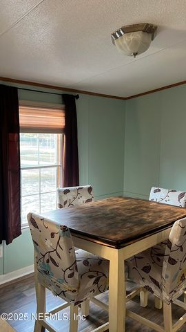 85182 LONNIE CREWS Road, Fernandina Beach, FL 32034