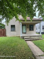 2464 Lindbergh Dr, Louisville, KY 40208