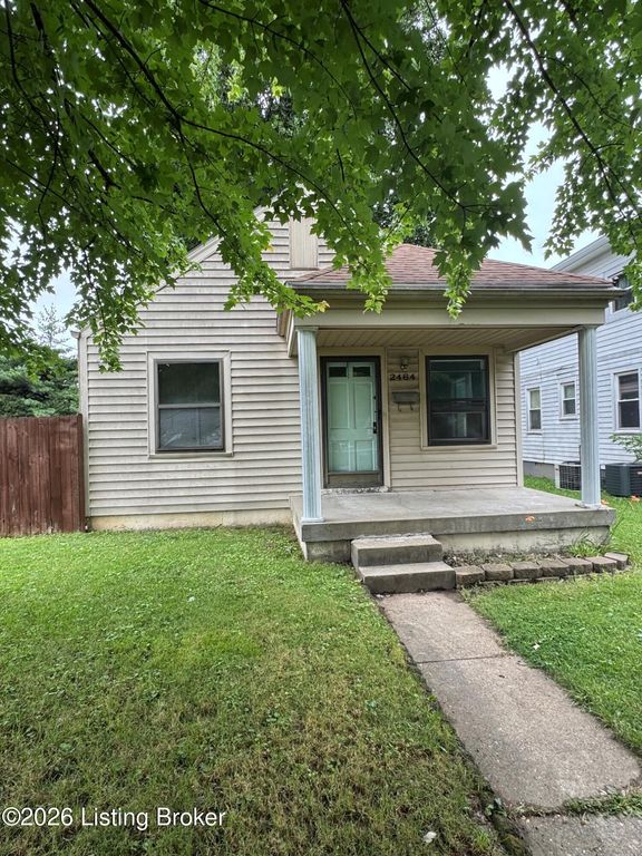 2464 Lindbergh Dr, Louisville, KY 40208