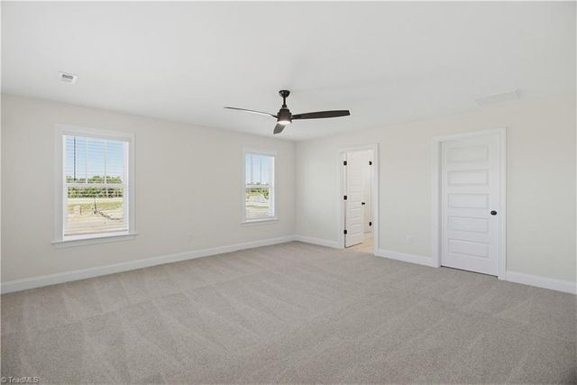 1843 Ashen Street, Kernersville, NC 27284
