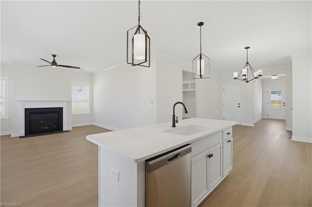 1843 Ashen Street, Kernersville, NC 27284