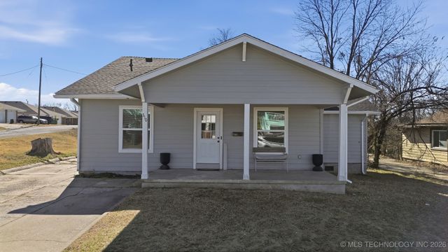 310 W Lee Avenue, Sapulpa, OK 74066