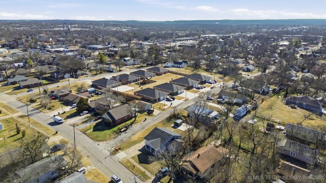 310 W Lee Avenue, Sapulpa, OK 74066