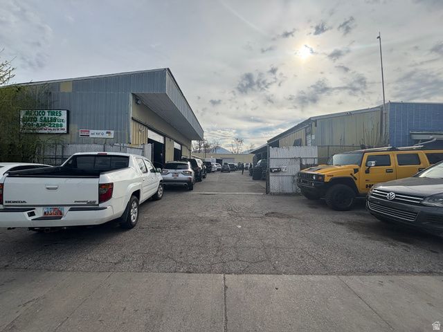 3041 S MAIN ST, South Salt Lake, UT 84115