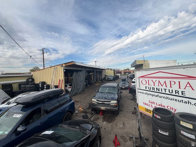3041 S MAIN ST, South Salt Lake, UT 84115