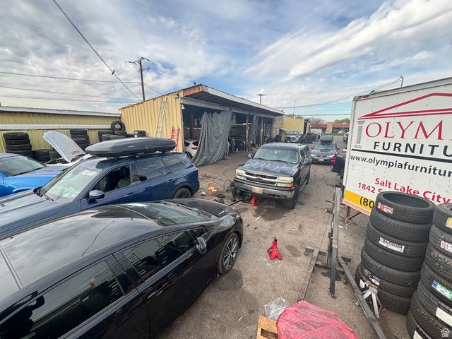 3041 S MAIN ST, South Salt Lake, UT 84115