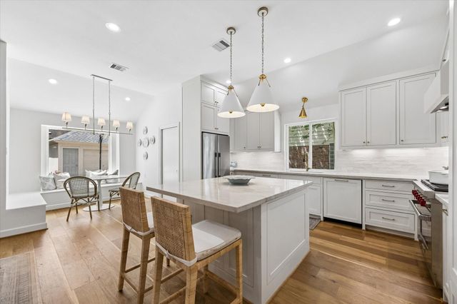 10023 Sugar Hill Drive, Houston, TX 77042