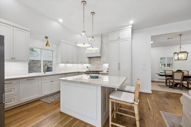 10023 Sugar Hill Drive, Houston, TX 77042