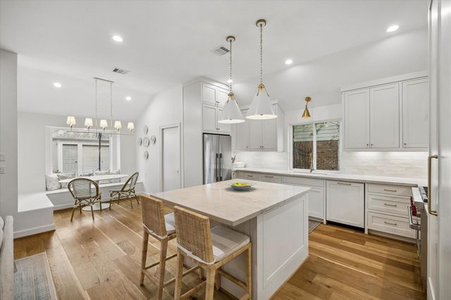 10023 Sugar Hill Drive, Houston, TX 77042